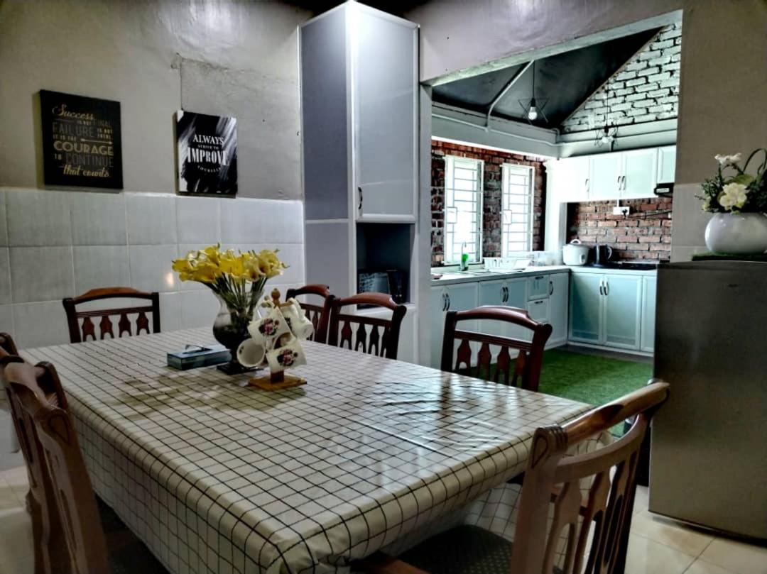 Destini Akef Villa 2 Pantai Cenang  Exterior photo
