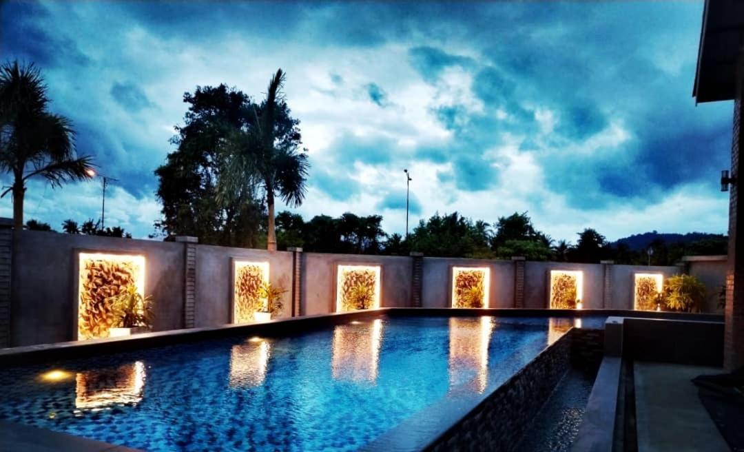 Destini Akef Villa 2 Pantai Cenang  Exterior photo