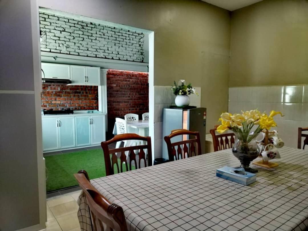 Destini Akef Villa 2 Pantai Cenang  Exterior photo